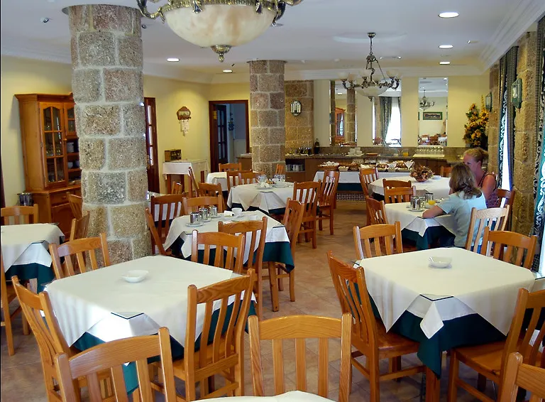 Hotel Diufain Conil de la Frontera 3*,  Spanyolország