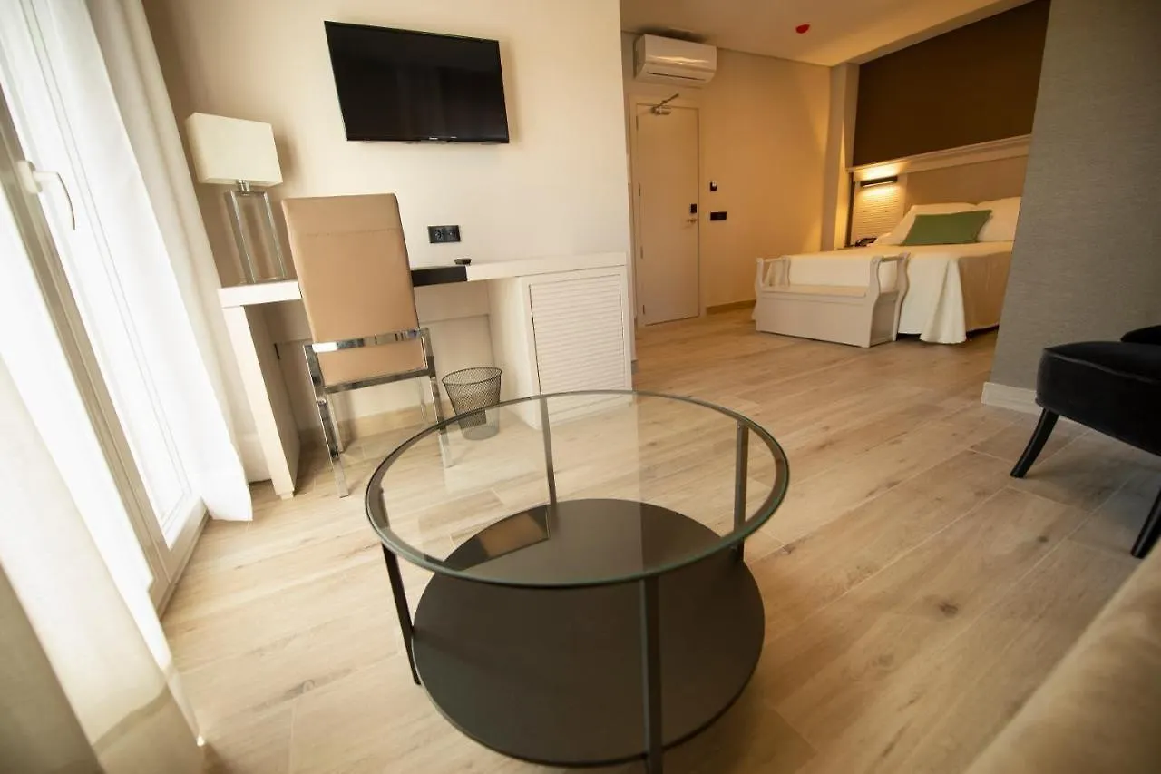 Hotel Diufain Conil De La Frontera